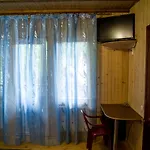 Pid Lisom Hotel Skhidnytsia